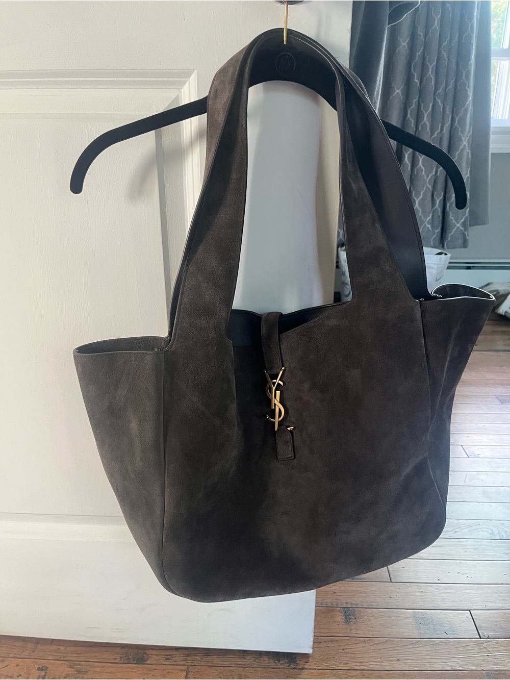 YSL Le 5 A 7 Bea in Suede